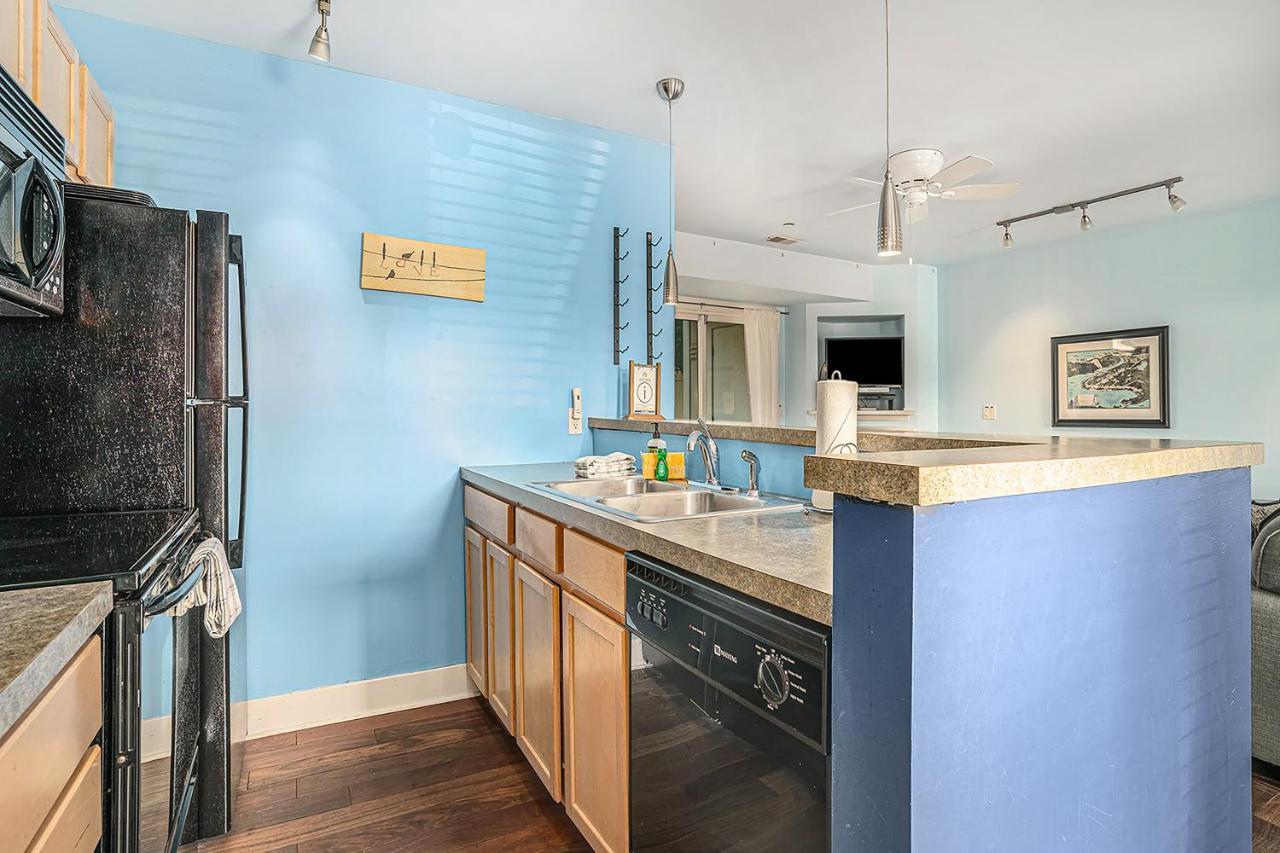 Bluebird Condo Douglas ภายนอก รูปภาพ